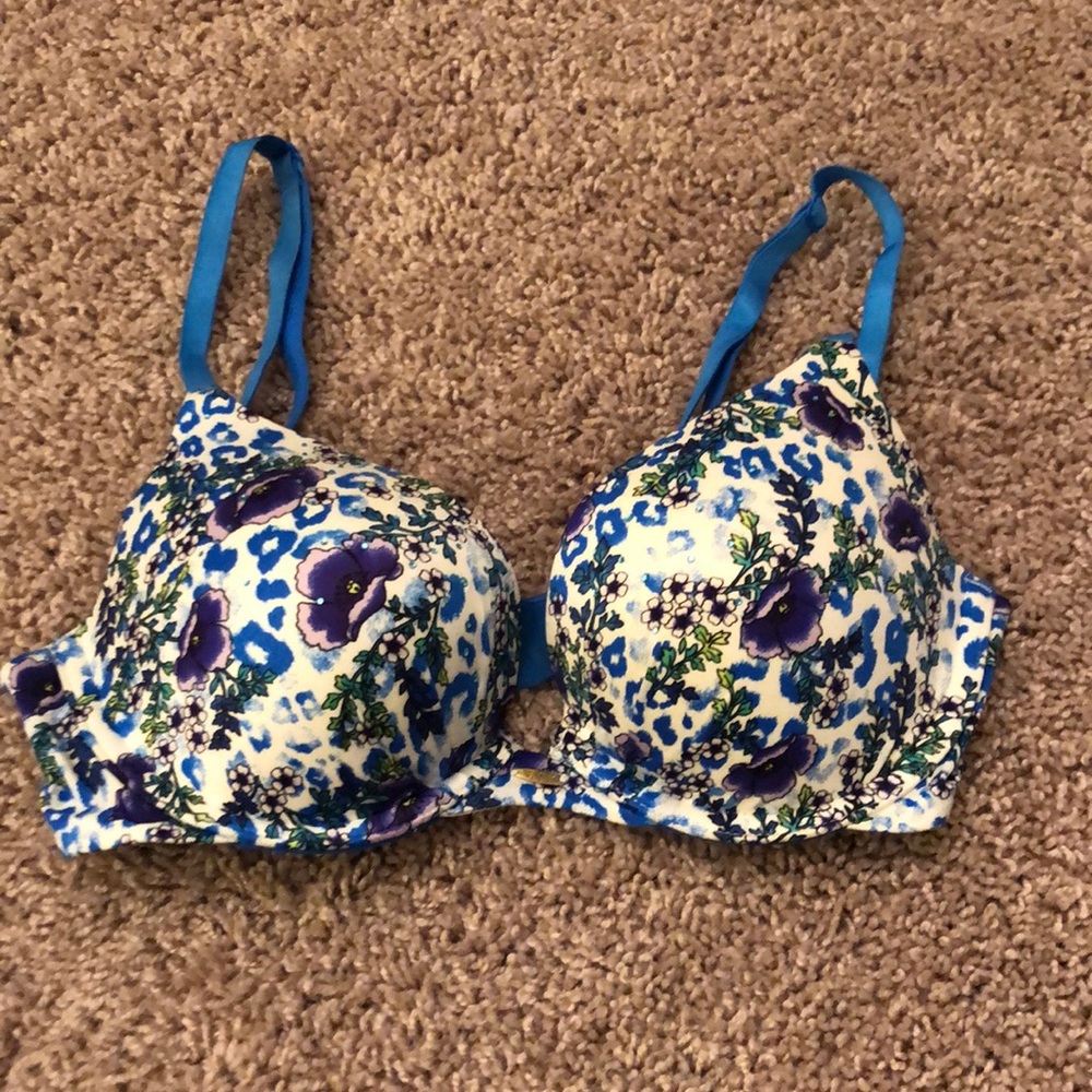 VS push up bra